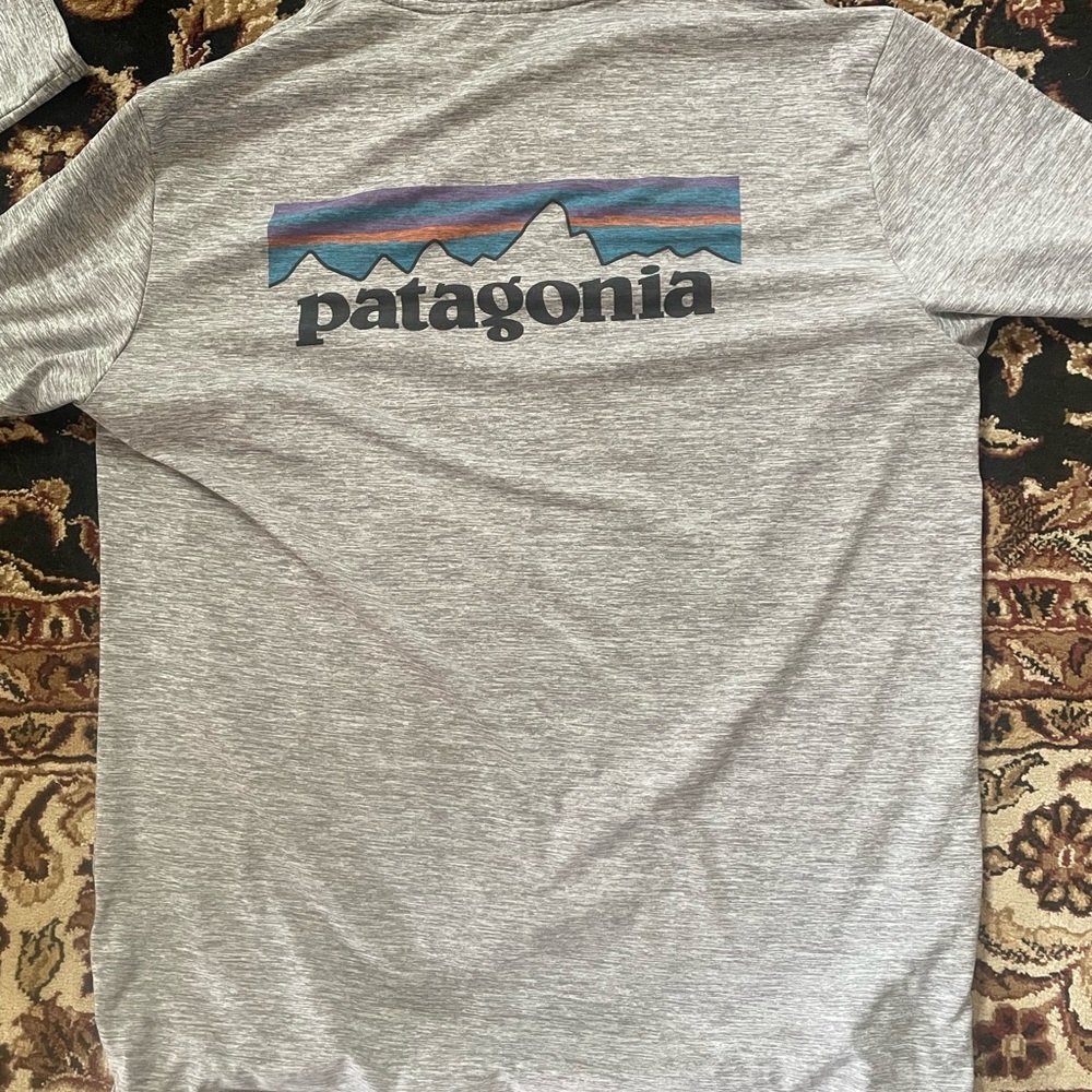 Pagatonia Men's Long-Sleeved Capilene Cool Daily Shirt Grey Medium